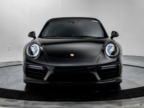 Used 2019 Porsche 911 Turbo image 33