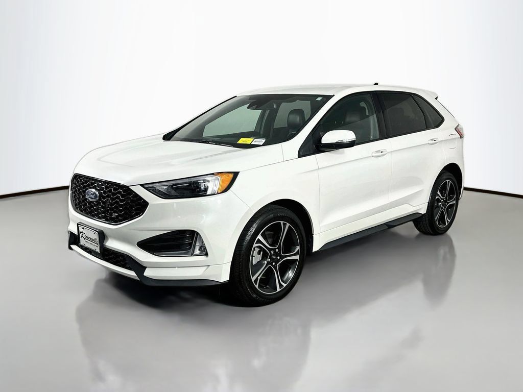 Used 2023 Ford Edge ST w/ Cargo Accessory Package AWD/4WD image 3