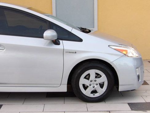 Used 2011 Toyota Prius Two image 10