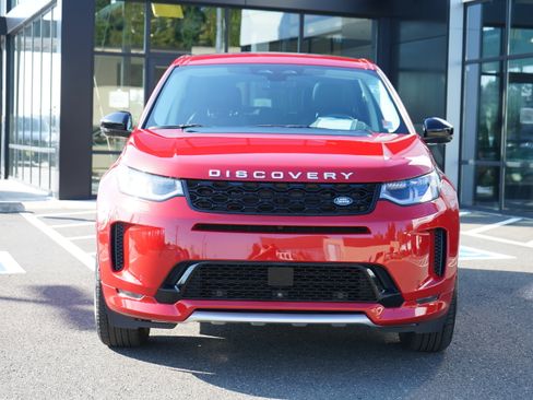 Used 2024 Land Rover Discovery Sport S image 10