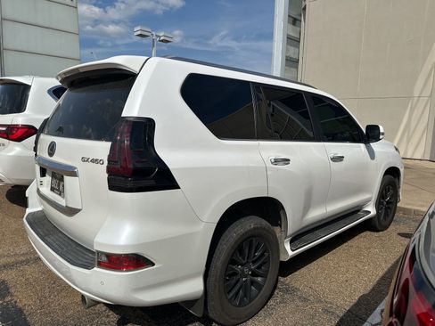 Used 2021 Lexus GX 460 Premium image 5