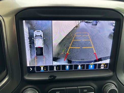 Certified 2022 Chevrolet Silverado 2500 LTZ w/ LTZ Plus Package image 25