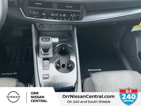 New 2026 Nissan Rogue SV w/ Cold Weather Package FWD image 24