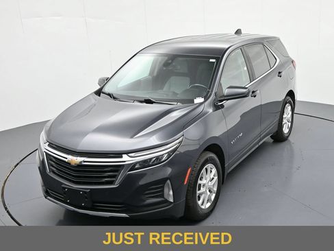 Used 2022 Chevrolet Equinox LT w/ Driver Convenience Package AWD/4WD image 25