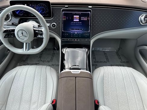 Used 2022 Mercedes-Benz EQS 450+ Sedan image 15