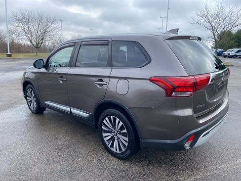 Used 2019 Mitsubishi Outlander ES image 5