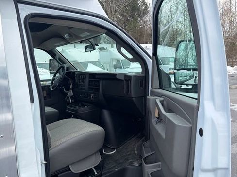 New 2025 Chevrolet Express 3500 w/ Power Convenience Package image 24