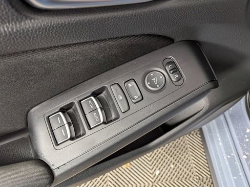 Used 2022 Honda Civic Sport image 11