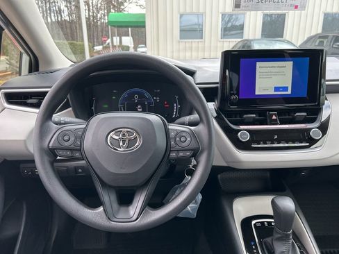 New 2026 Toyota Corolla LE image 11