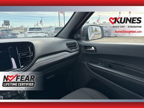 Used 2023 Dodge Durango GT image 42