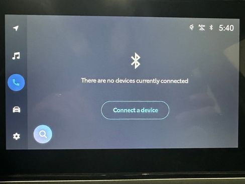 Used 2025 Toyota Camry LE image 28