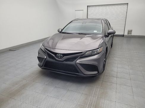 Used 2022 Toyota Camry SE w/ Convenience Package image 15