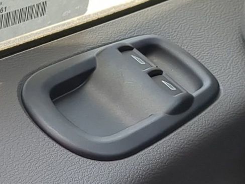 New 2025 Ford Transit 250 Low Roof image 21