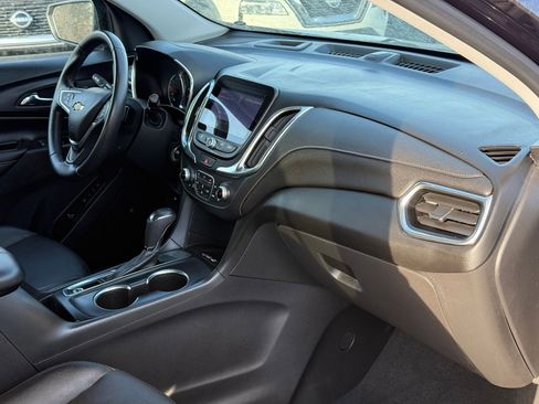 Used 2020 Chevrolet Equinox Premier image 24