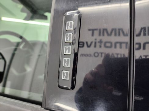 Used 2017 Ford F350 Lariat w/ Lariat Ultimate Package image 37