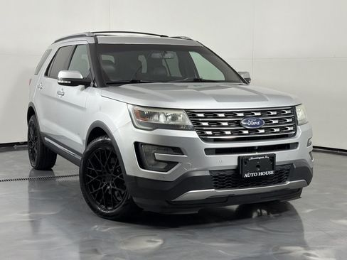 Used 2016 Ford Explorer Limited AWD/4WD image 2