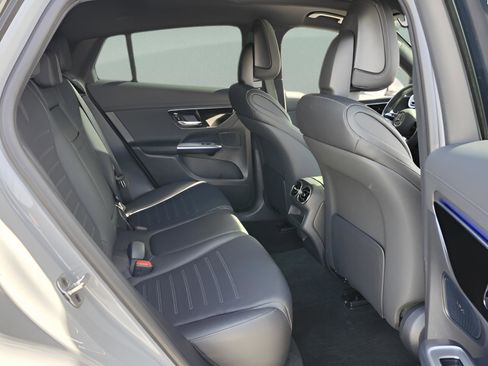 Certified 2025 Mercedes-Benz GLC 300 4MATIC image 14