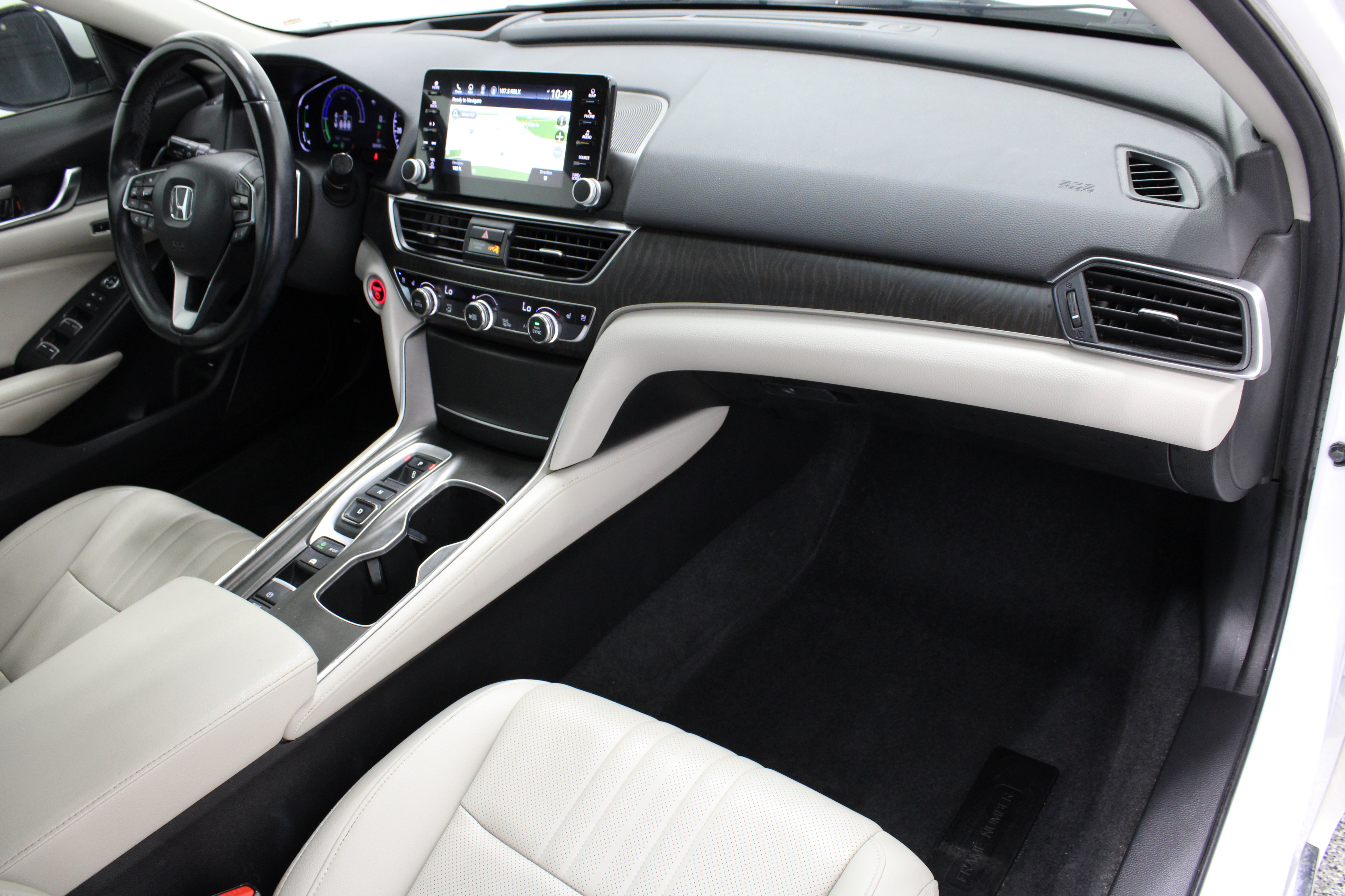 Used 2021 Honda Accord Touring image 40