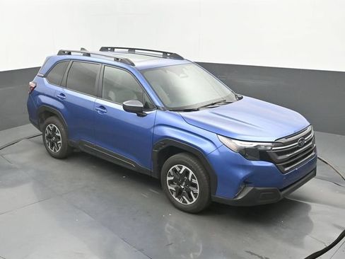 Used 2026 Subaru Forester Premium AWD/4WD image 13
