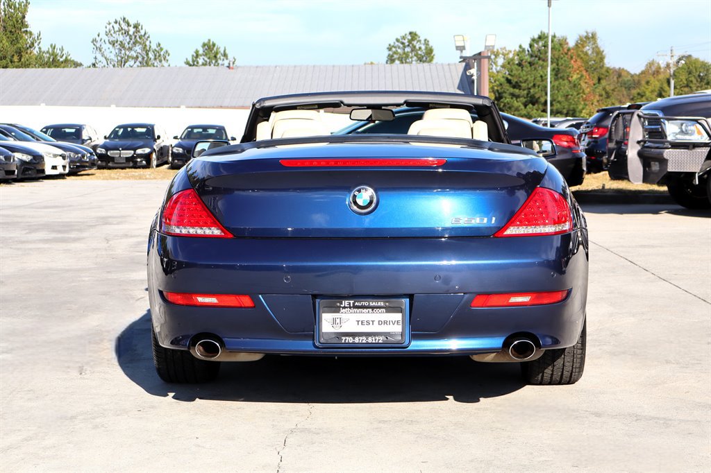 Used 2010 BMW 650i Convertible RWD image 10