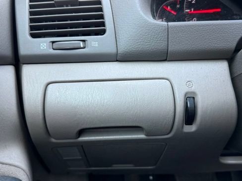 Used 2005 Toyota Camry LE FWD image 21