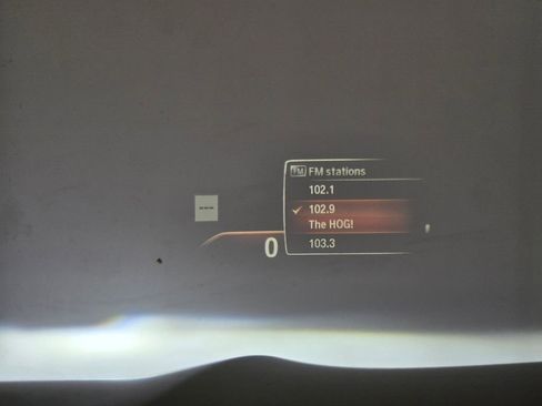 Used 2016 BMW 750i xDrive image 43