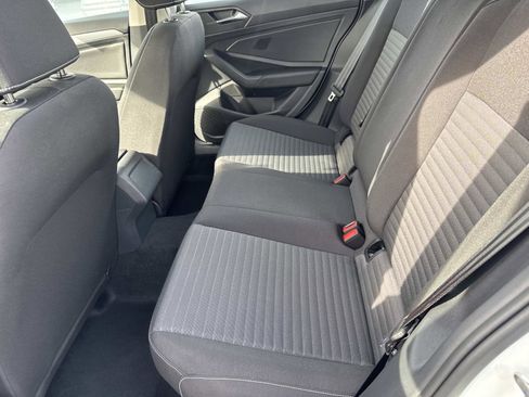 Certified 2025 Volkswagen Jetta S image 11