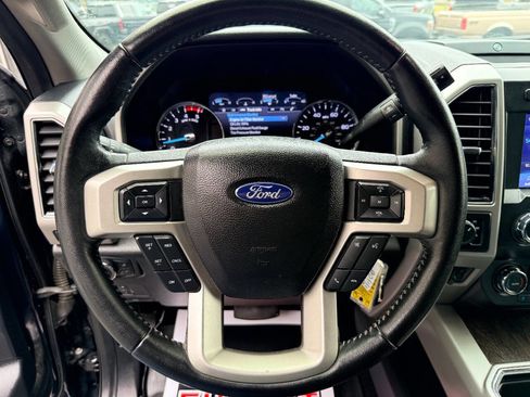 Used 2021 Ford F250 Lariat w/ Chrome Package image 23