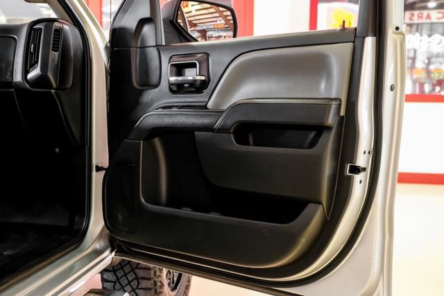 Used 2015 Chevrolet Silverado 2500 W/T w/ WT Convenience Package AWD/4WD image 39