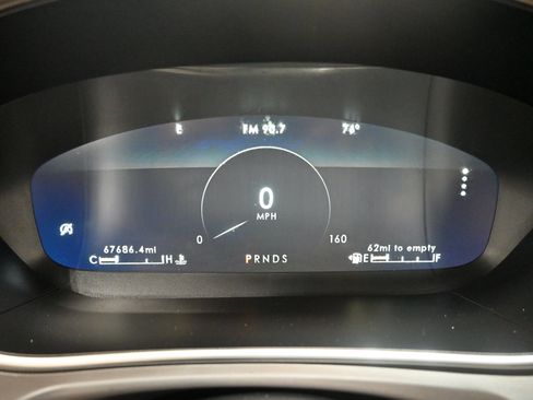 Used 2019 Lincoln Nautilus Select AWD/4WD image 8