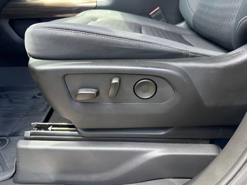 Used 2024 Chevrolet Silverado 1500 RST w/ Protection Package RWD image 10