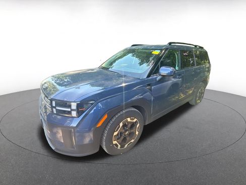 Used 2025 Hyundai Santa Fe SEL AWD/4WD image 9