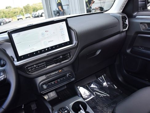 New 2025 Ford Bronco Sport Outer Banks w/ Outer Banks Tech Package+ image 16