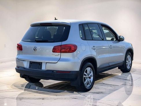 Used 2012 Volkswagen Tiguan S AWD/4WD image 2