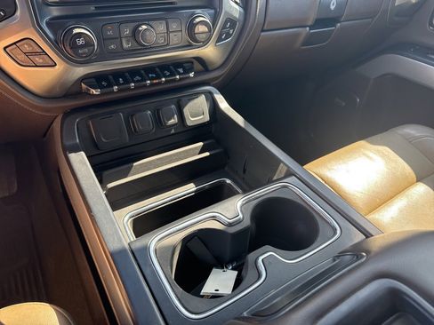 Used 2015 Chevrolet Silverado 2500 LTZ w/ Duramax Plus Package image 17