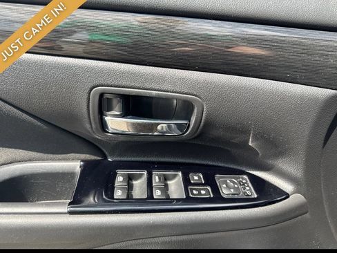 Used 2018 Mitsubishi Outlander LE AWD/4WD image 9