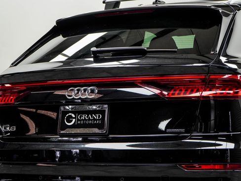Used 2023 Audi Q8 Prestige image 13