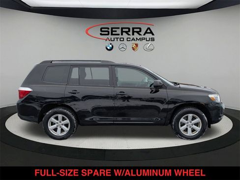 Used 2010 Toyota Highlander Base image 7