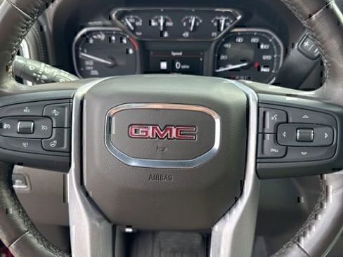 Used 2022 GMC Sierra 1500 SLT w/ SLT Premium Plus Package AWD/4WD image 21