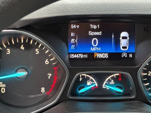 Used 2017 Ford Escape SE image 19