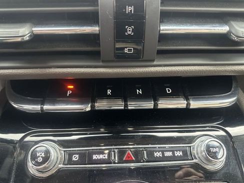 Used 2021 Lincoln Corsair Reserve w/ Elements Package image 25