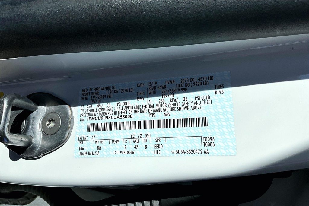 Used 2020 Ford Escape Titanium AWD/4WD image 12