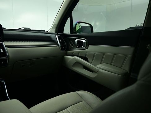 Used 2022 Kia Sorento SX Prestige w/ Panoramic Sunroof Package AWD/4WD image 44