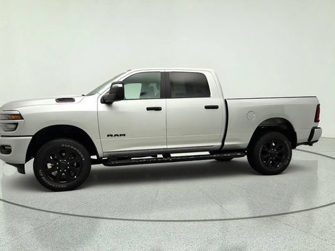Used 2026 RAM 2500 Big Horn AWD/4WD image 9