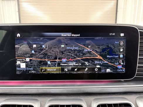 Used 2022 Mercedes-Benz GLS 450 4MATIC image 24