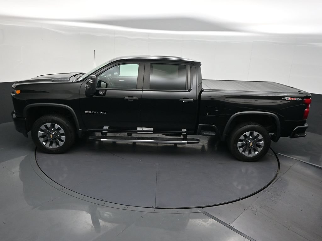 Used 2022 Chevrolet Silverado 2500 Custom w/ Custom Convenience Package AWD/4WD image 20