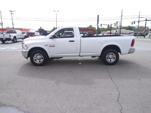 Used 2018 RAM 2500 Tradesman w/ Chrome Appearance Group image 29