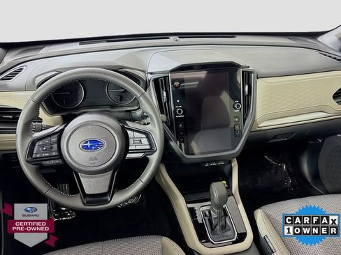 Used 2025 Subaru Forester Premium AWD/4WD image 22