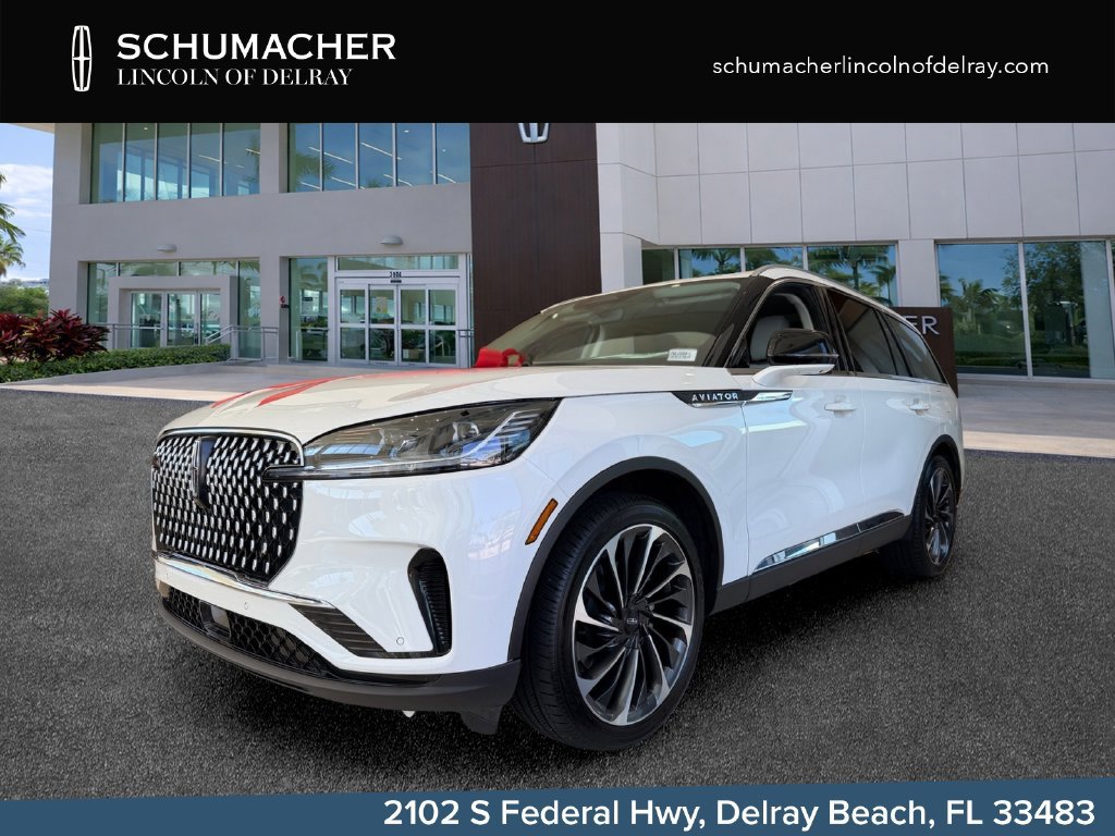 New 2026 Lincoln Aviator Reserve w/ Illumination Package RWD image 3