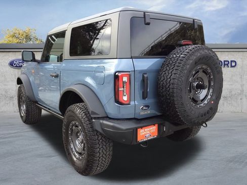 Certified 2025 Ford Bronco Badlands w/ Sasquatch Package image 5